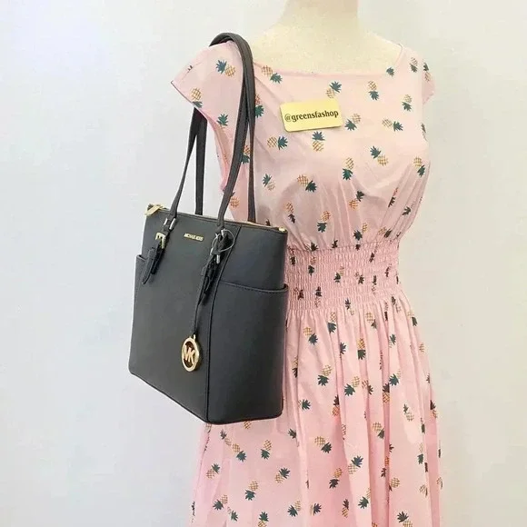 Michael Kors Charlotte Top Zip Tote shoulder bag black - Picture 9 of 10